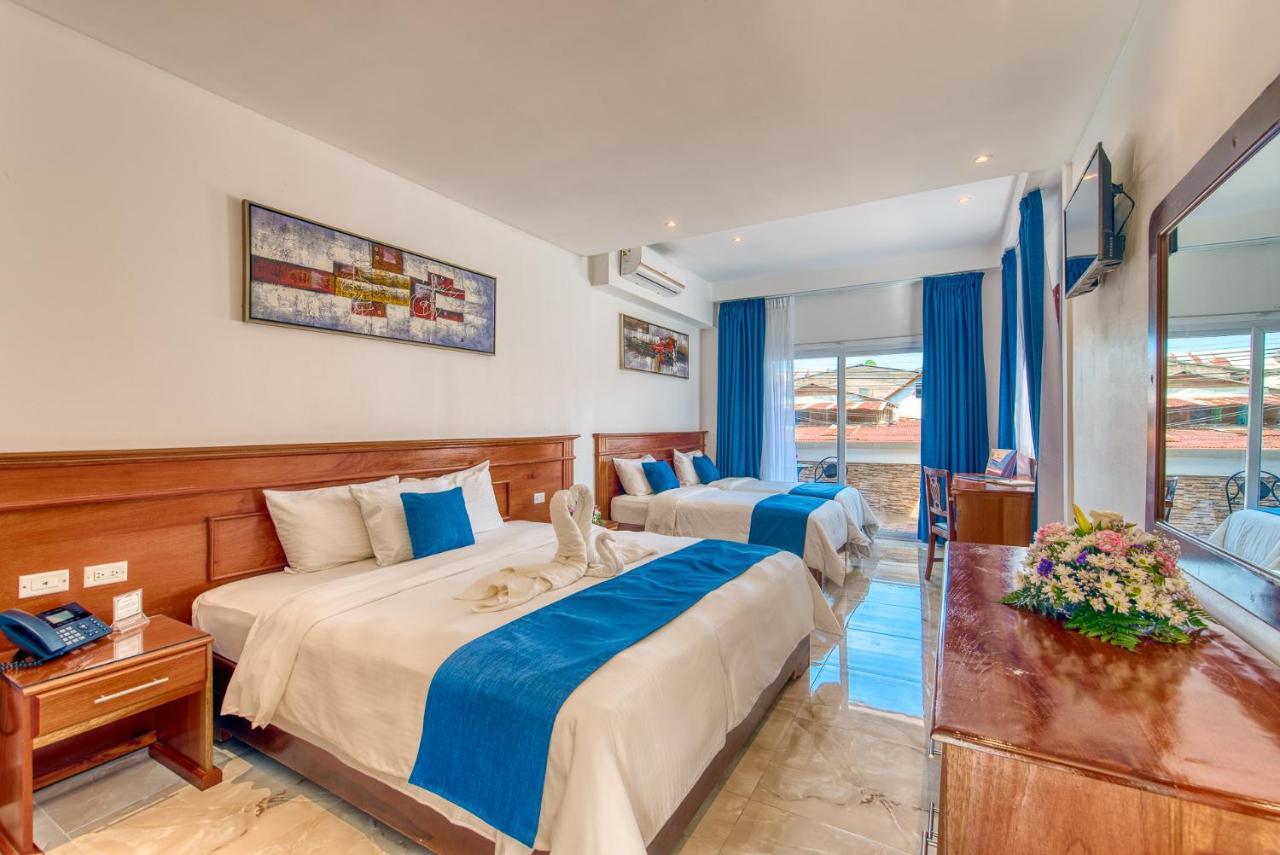 Swans Cay Hotel Bocas Town Bagian luar foto