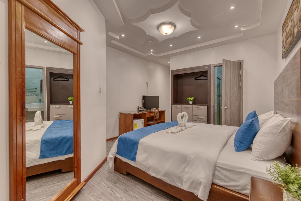 Swans Cay Hotel Bocas Town Bagian luar foto